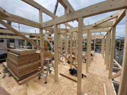 家の骨組みです。